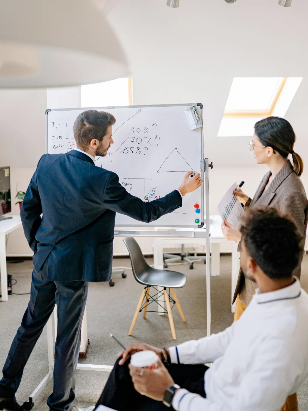 Изображение о нас